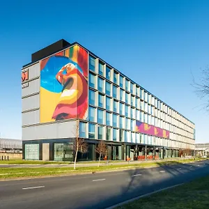 **** Otel Citizenm Schiphol Airport Hollanda